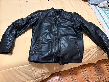 Giacca in pelle stile cafe-race