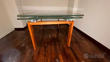 Tavolo in cristallo allungabile