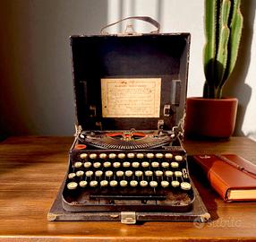 Macchina da scrivere  Remington Portable Vintage 