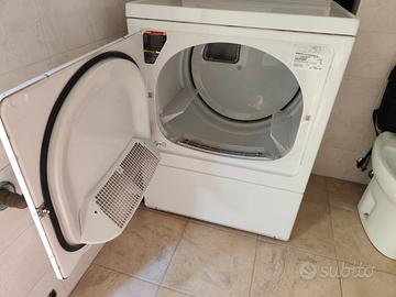Asciugatrice Speed Queen 7,8 kg a gas come nuova
