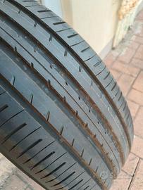 4 gomme TOYO 215/55-R18