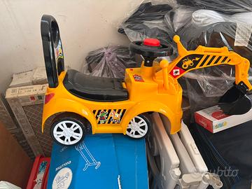 mini ruspa cavalcabile per bambini