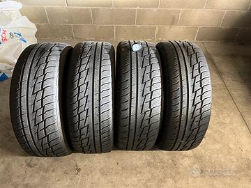 4 pneumatici Matador 235/55 R18 invernali