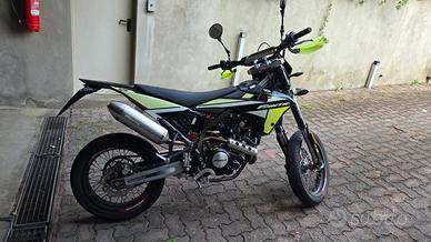 FANTIC MOTOR 125  FINE 2021