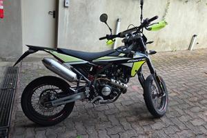 FANTIC MOTOR 125  FINE 2021