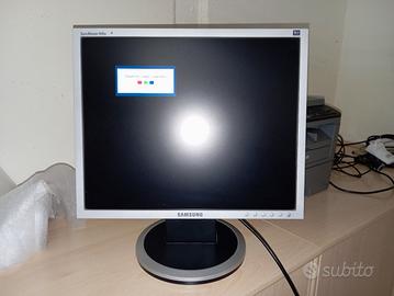Schermo/Monitor Samsung Syncmaster 940N 19'