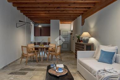 3 LOCALI A PADENGHE SUL GARDA