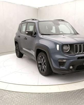 Jeep Renegade 1.5 Turbo T4 MHEV Summit