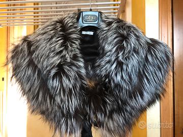 Collo molto ampio in volpe argentata