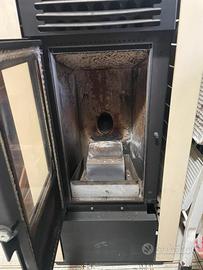 Stufa pellet con kit nuovi
