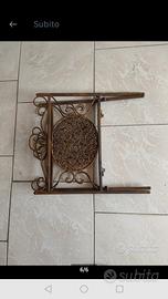 Portariviste in ferro battuto. Vintage. 