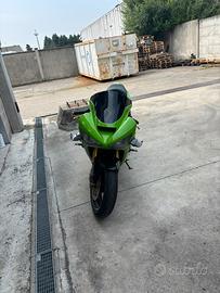 Kawasaki ninja zx6r 636