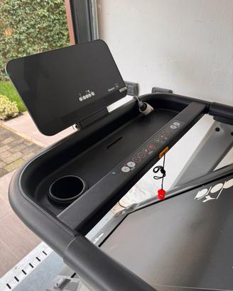 Tapis Roulant DIADORA Exess 11.4