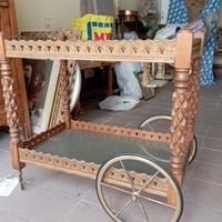 Carrellino espositore elegante porta bevande