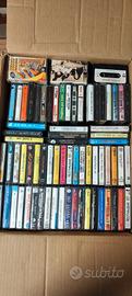 musicassette 200 pezzi stock