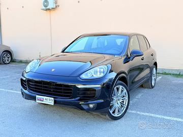 Porsche Cayenne 3.0 250CV Platinum Edition 2017