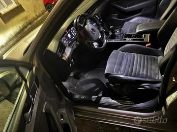 VOLKSWAGEN Passat Business Variant 2.0 TDI Executi