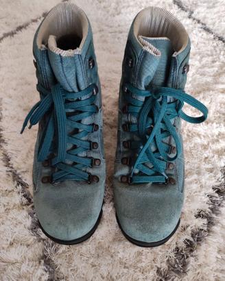 Scarponcini trekking in gore-tex misura 40,5