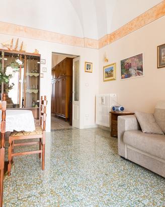 Appartamento ristrutturato ed ammobiliato
