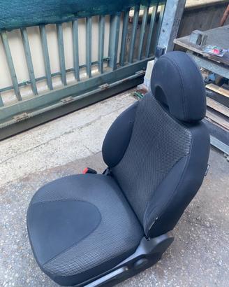 Sedile Nissan Micra k12