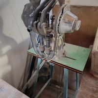 occhiellatrice a pedale