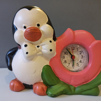 Orologio sveglia con pinguino