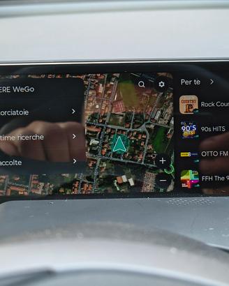 schermo supplementare tesla Model 3/Y