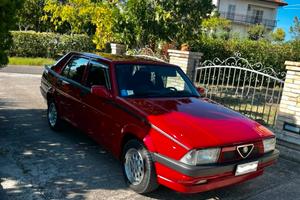 Alfa Romeo 75 2.0 T-spark A.S.N.