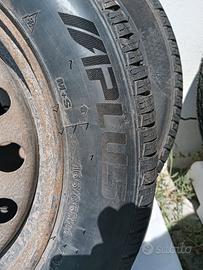Gomme da neve invernali 165/65 R14