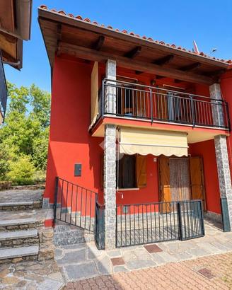 CASA SEMINDIPENDENTE A VAL DELLA TORRE