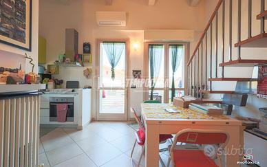 BILOCALE CON SOPPALCO, GARAGE E DUE TERRAZZI