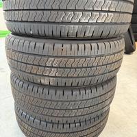 Gomme 205/65/16C estive Kumho - pari nuove