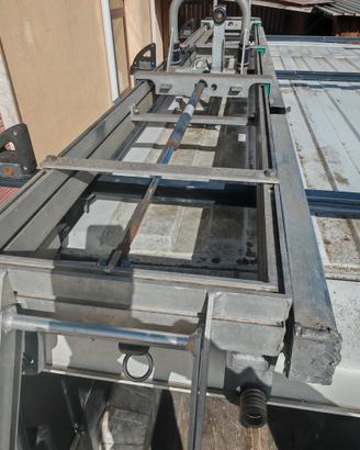 Porta scale per furgone 