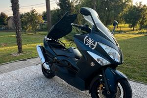 Yamaha Tmax