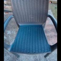 set tavolo giardino  e sedie 