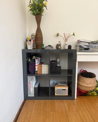 Kallax ikea, scaffale grigio lucido