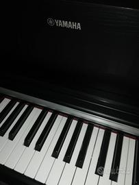 pianoforte yamaha arius ydp 142