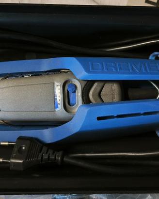 Kit Dremel 3000 Multiutensile + Albero Flessibile 