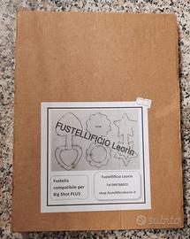 Fustella per portachiavi, cuore, fiore e stella