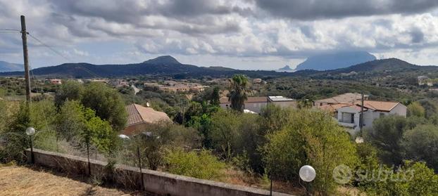 Terreno edificabile con vista mare