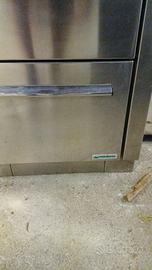 Stufa a legna De Manincor in acciaio inox