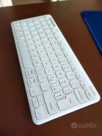 Tastiera wireless Trust+ tappetino mouse