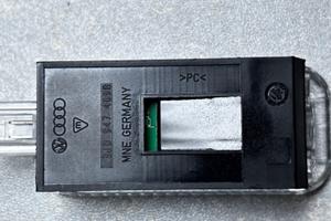 Luce LED Interni Originale Audi/VW - Codice 8J0947