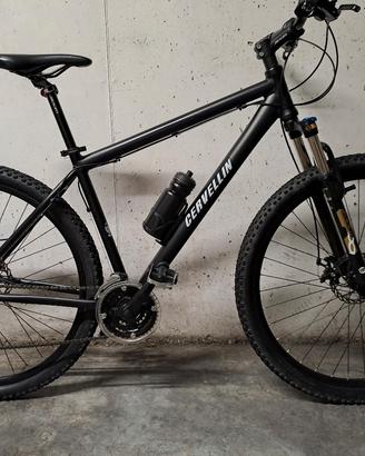 Bicicletta MTB Cervellin, usata pochissimo. 