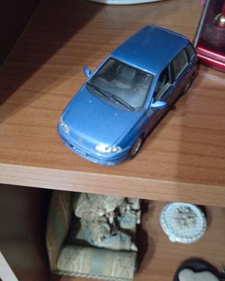 Modellino Fiat Punto I serie scala 1/43