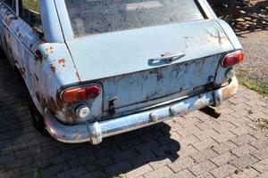 Fiat 1300 osi da restauro