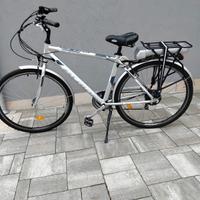 Bici con pedalata assistita 