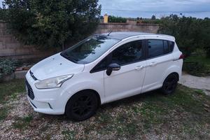 BMax sport turbo diesel euro 6b  95 CV