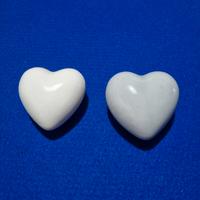 Cuori di ceramica artigianale color bianco e grigi
