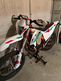 Ktm 300 cc